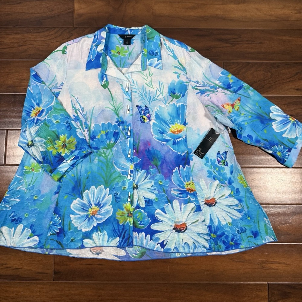 Ali Miles Blue Floral Button-Up Tunic
